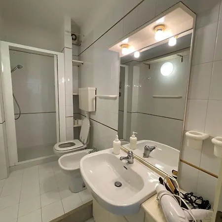 Appartamento 3v Ugo Whit Pool