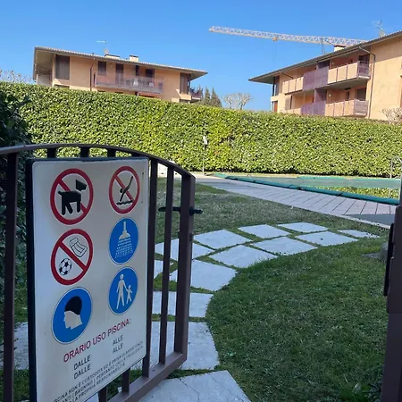 3v Ugo Whit Pool Appartamento