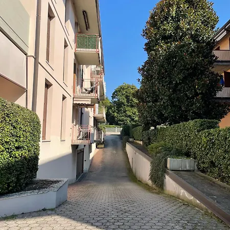 3v Ugo Whit Pool Appartamento *