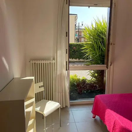 3v Ugo Whit Pool Apartment Bardolino